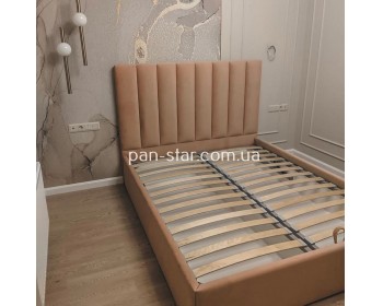 Мягкая двуспальная кровать  Мантелла